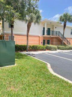 1102 Myrtlewood Circle - Photo 1