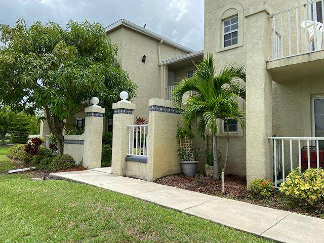 1624 Green Acres Circle - Photo 1