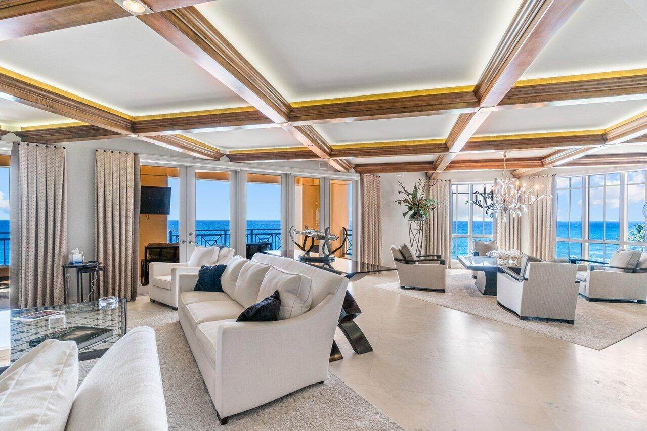 400 Ocean Boulevard - Photo 1
