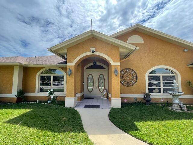 1255 Naples Lane - Photo 1