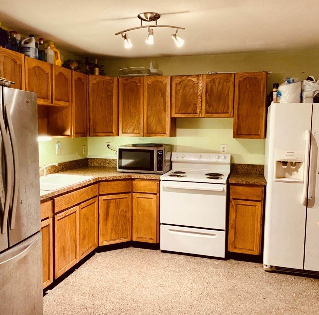 326 6th Avenue - Photo 1