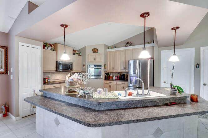 3750 Kaiser Street - Photo 1