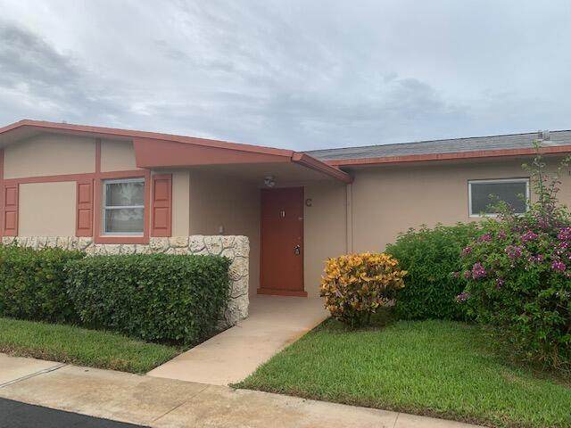 2985 Crosley Drive - Photo 1