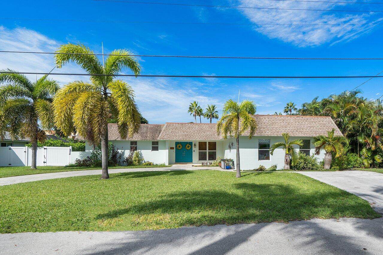 158 Lucina Drive - Photo 1