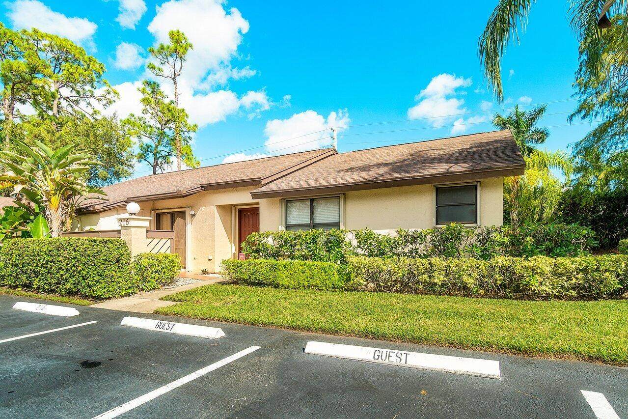216 Thorn Apple Court - Photo 1