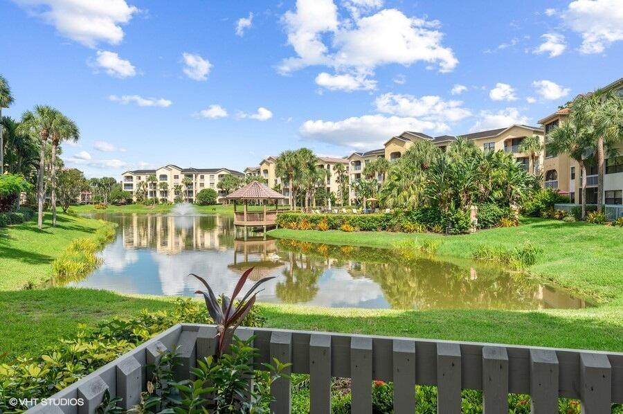 600 Uno Lago Drive - Photo 1