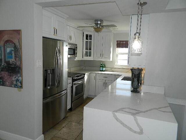 4511 Ocean Boulevard - Photo 1