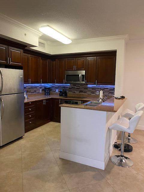3 Renaissance Way - Photo 1
