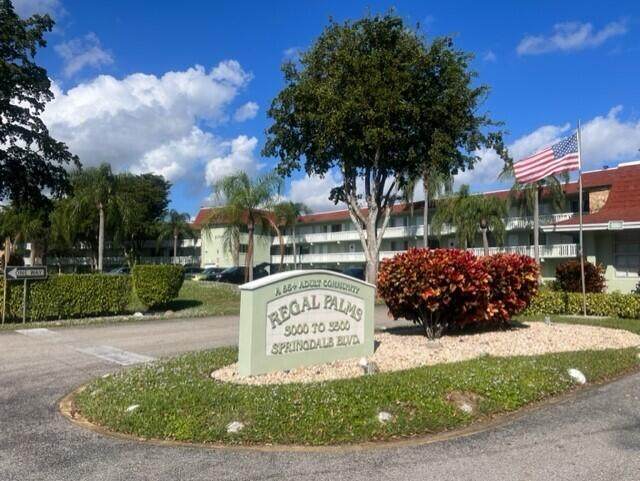 3000 Springdale Boulevard - Photo 1