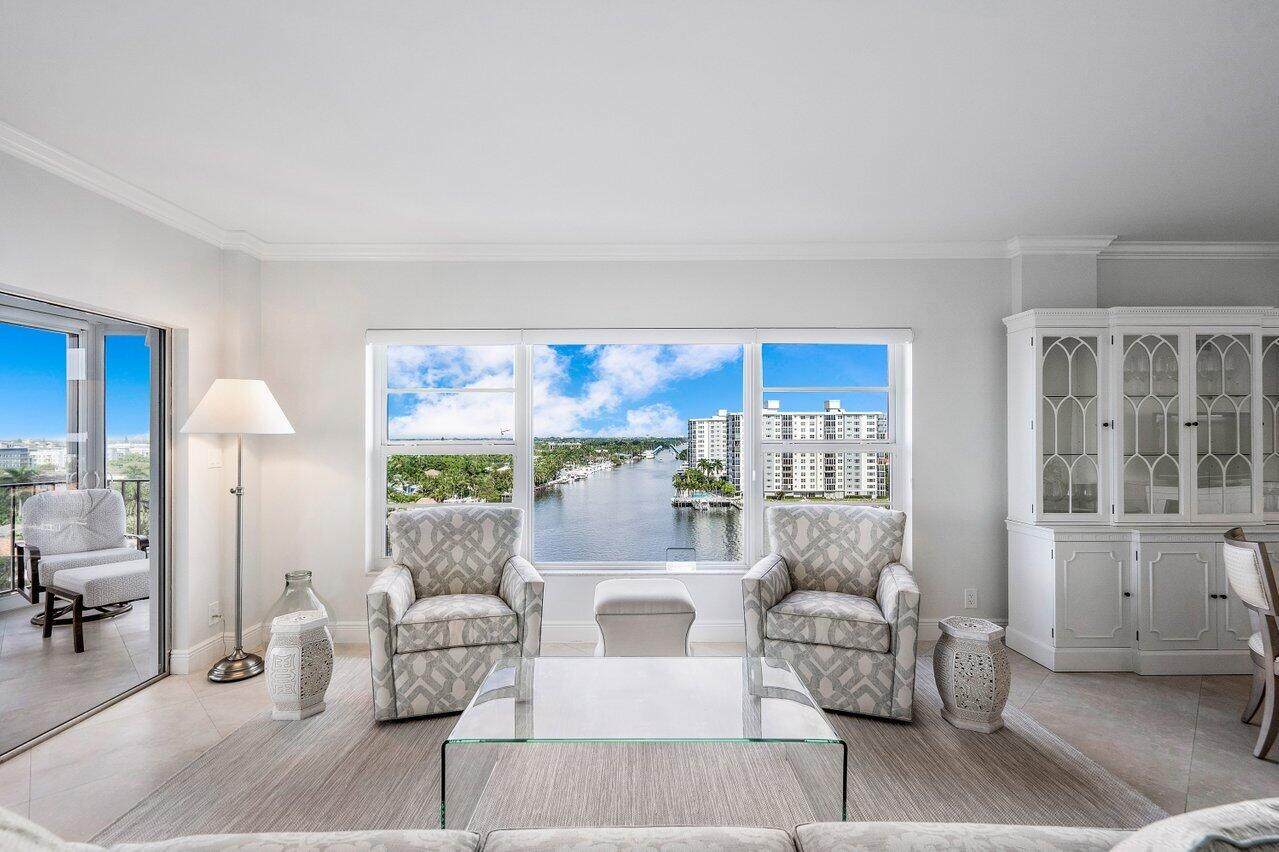 400 Seasage Drive - Photo 1