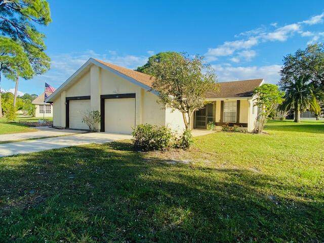 1480 Rivergreen Circle - Photo 1