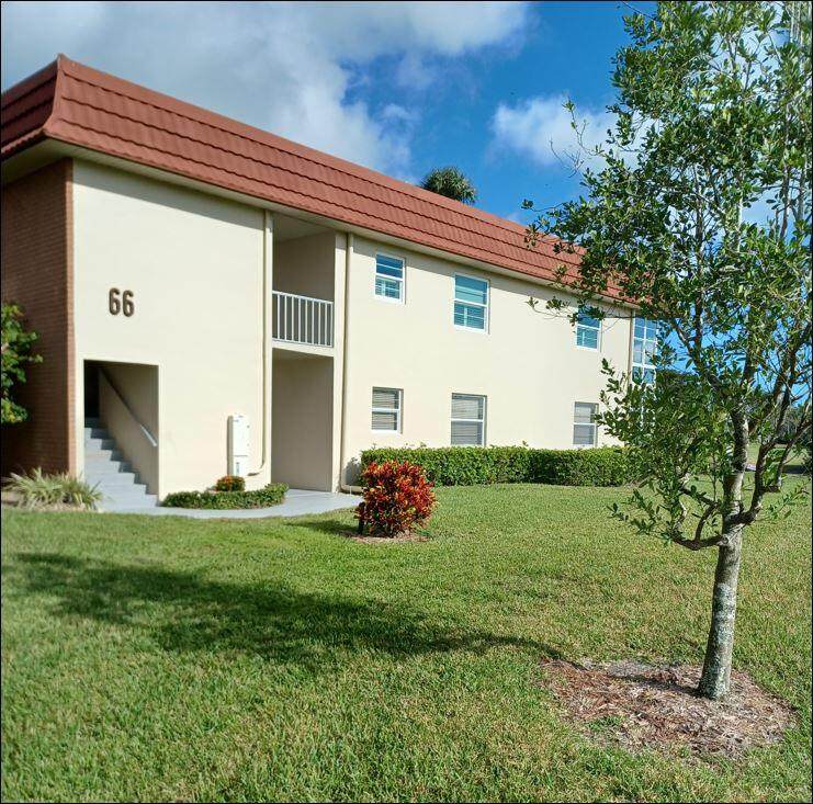66 Woodland Drive - Photo 1