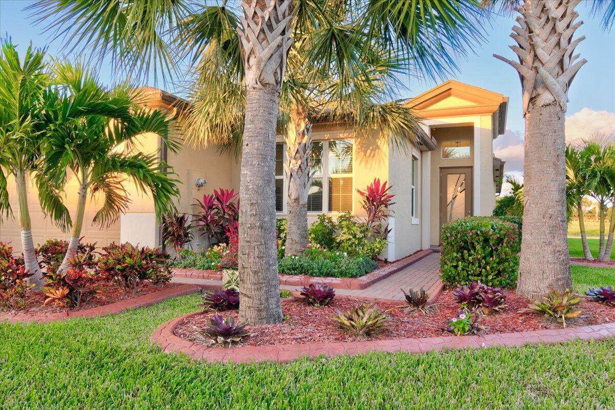 12768 Lake Fern Circle - Photo 1