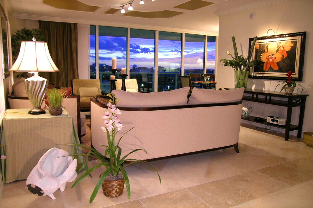 550 Mizner Boulevard - Photo 1