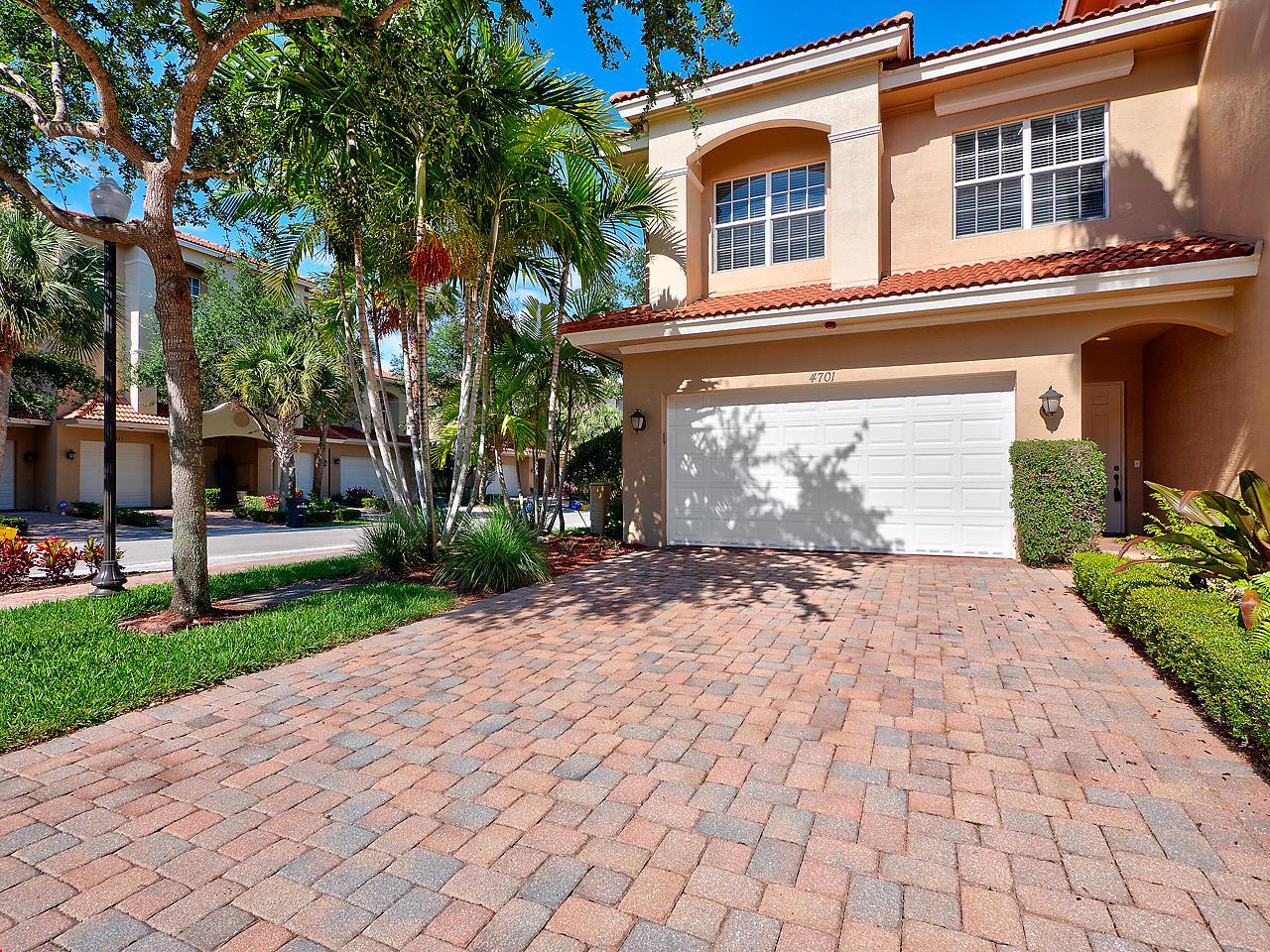 4701 Artesa Way - Photo 1