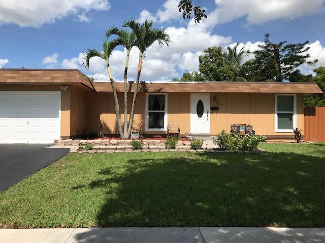 7822 68th Terrace - Photo 1