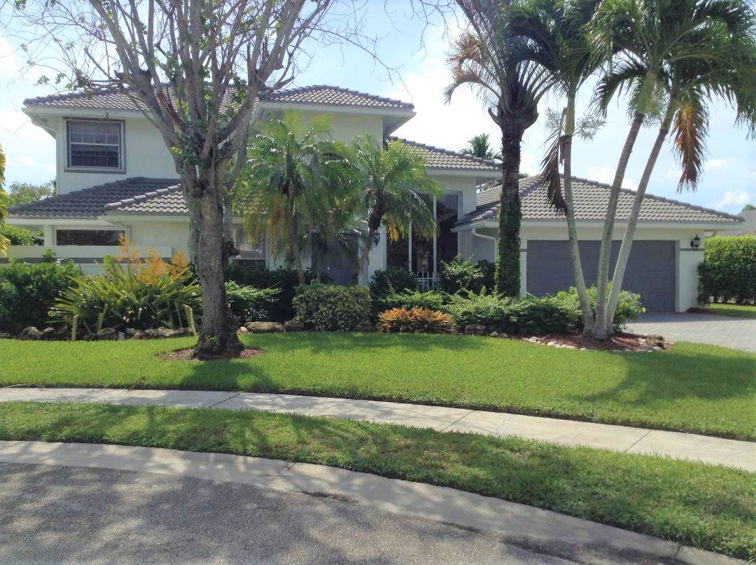 9695 Lake Court - Photo 1