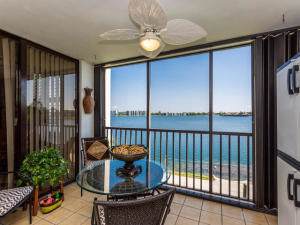 113 Lake Emerald Drive - Photo 1