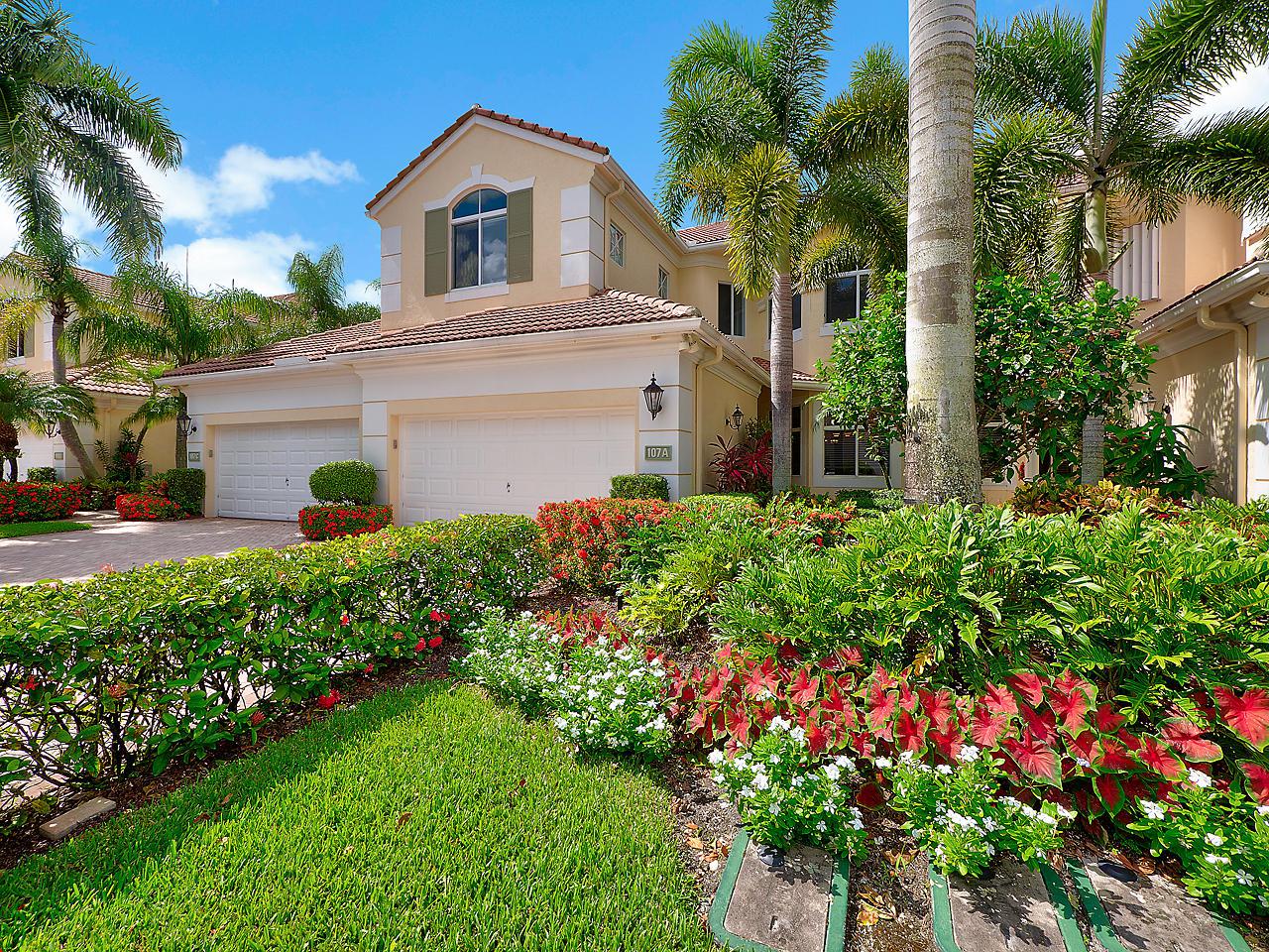 107 Palm Bay Drive - Photo 1