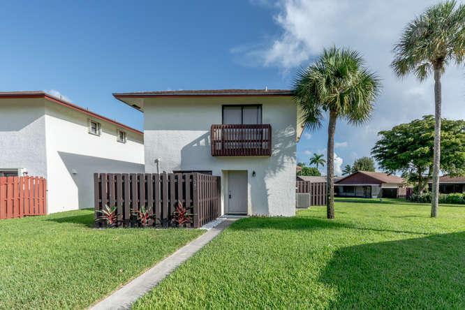 5345 Bonky Court - Photo 1