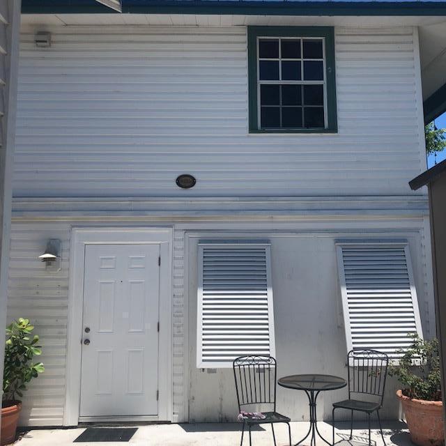 727 Penn Street - Photo 1