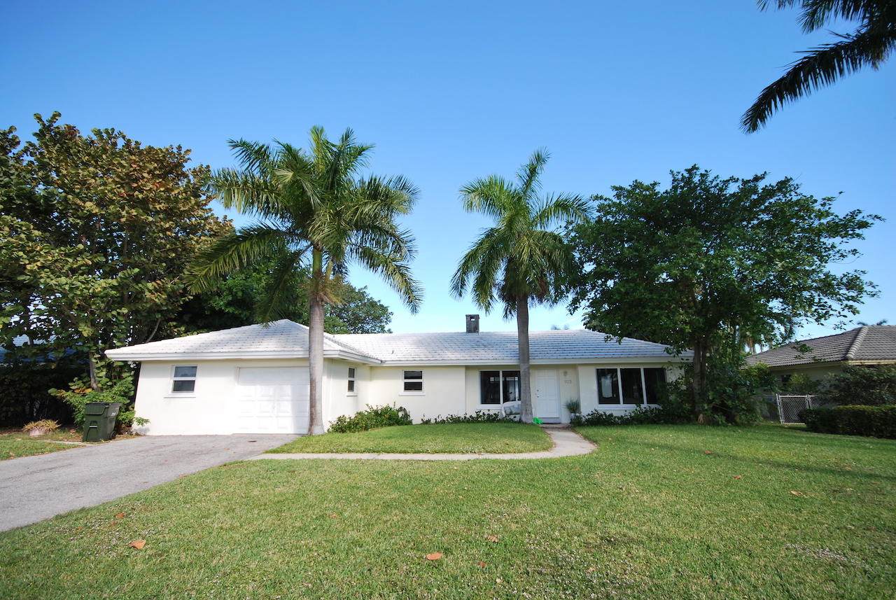 923 Eve Street - Photo 1