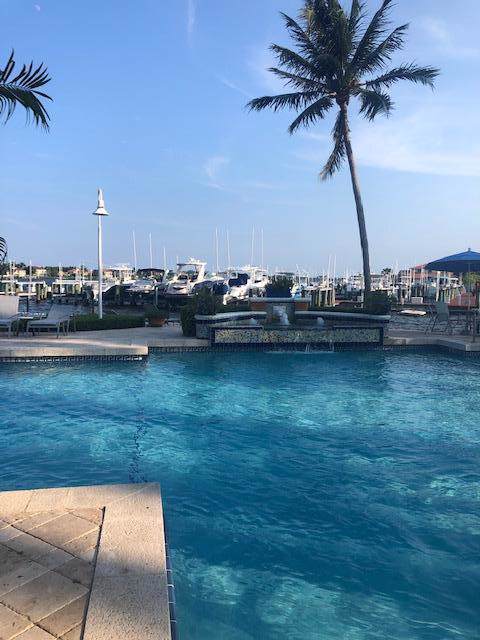 110 Yacht Club Way - Photo 1