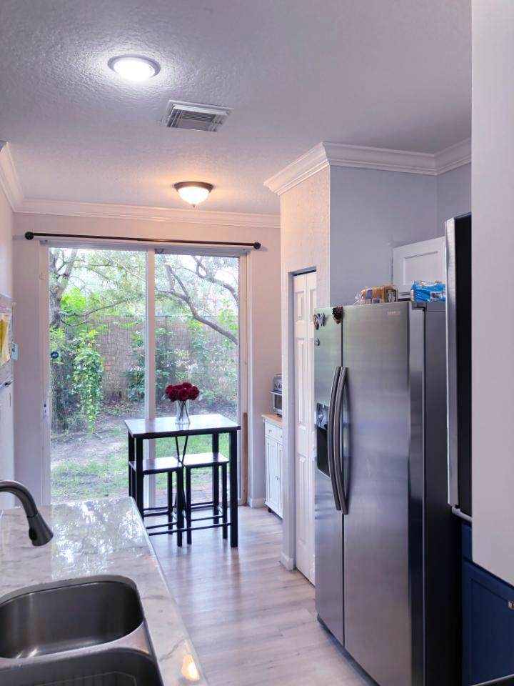 3253 Scarletta Drive - Photo 1