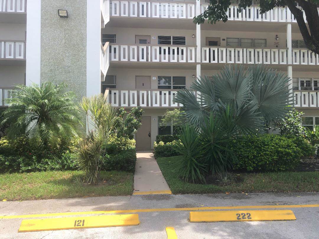 122 Southampton B - Photo 1