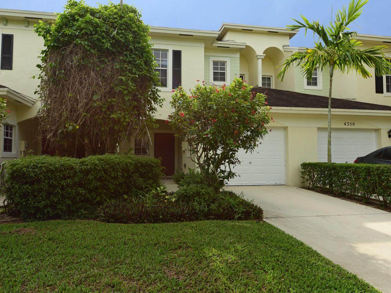 4348 Emerald Vista - Photo 1