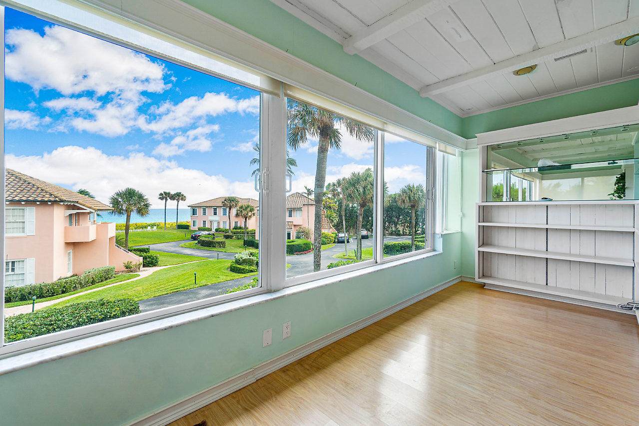 2075 Ocean Boulevard - Photo 1
