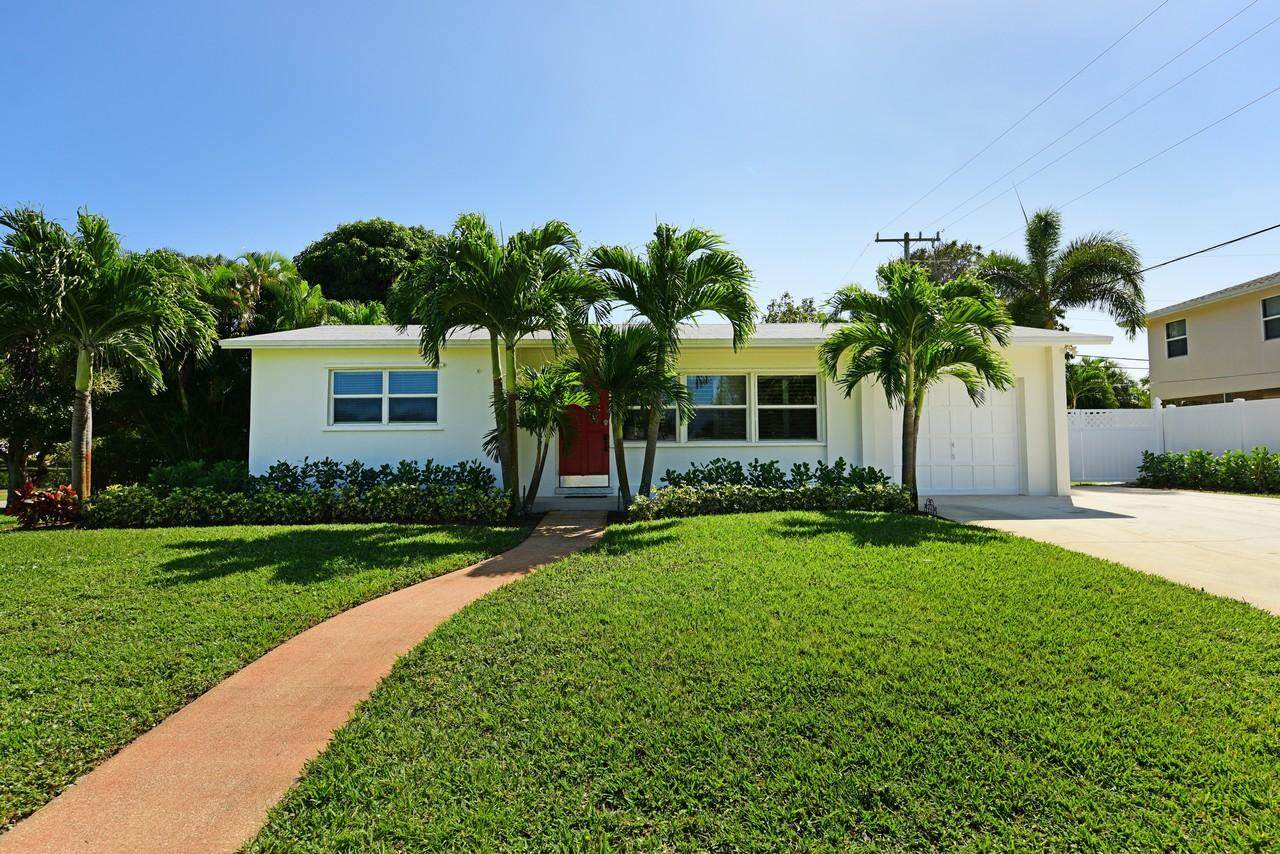 400 Ebbtide Drive - Photo 1