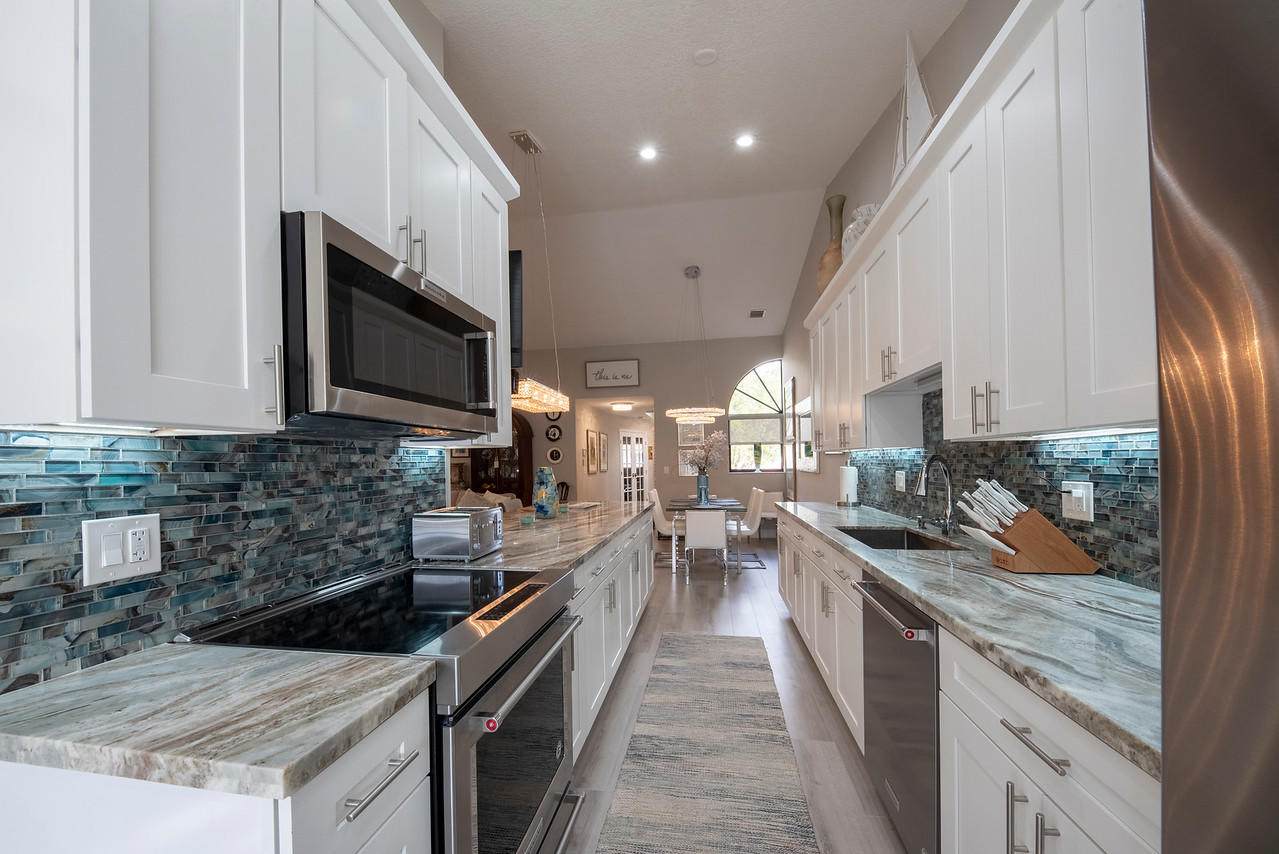2707 Black Oak Way - Photo 1
