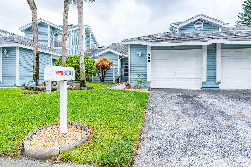 3801 Island Club Circle - Photo 1