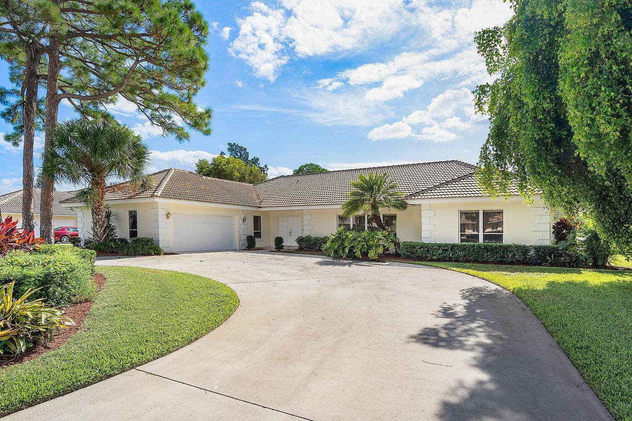 457 Glenbrook Drive - Photo 1