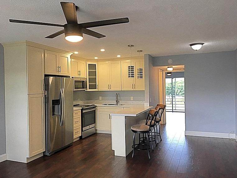 17 Dorchester - Photo 1