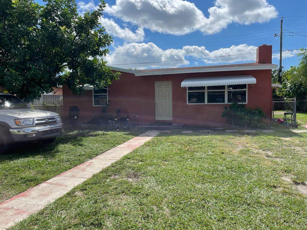 540 Aspen Road - Photo 1