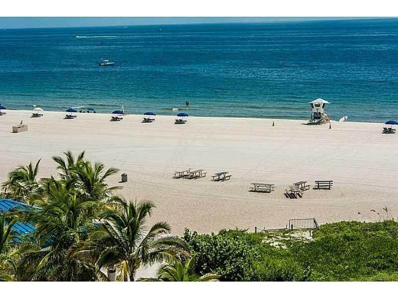 328 Ocean Boulevard - Photo 1