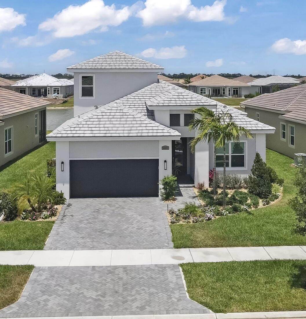 8852 Montova Way - Photo 1