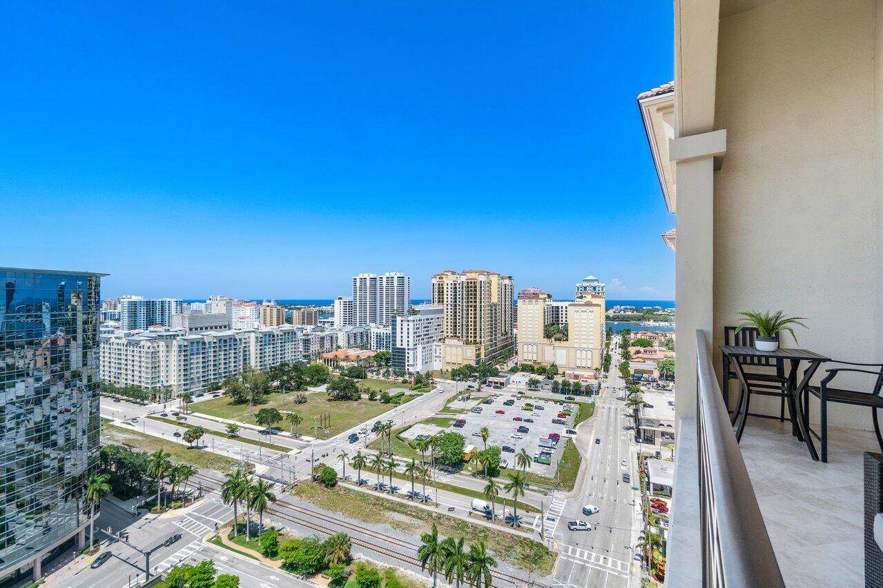 550 Okeechobee Boulevard - Photo 1