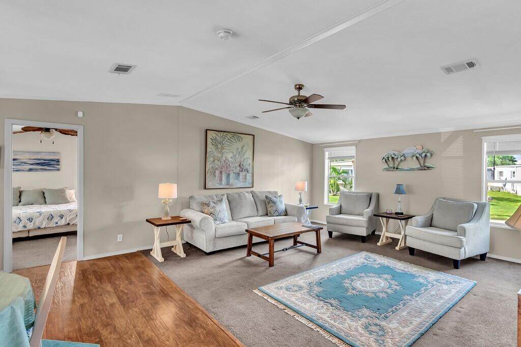 5 Iberian Lane - Photo 1
