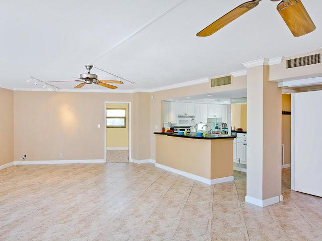 333 21st Avenue - Photo 1