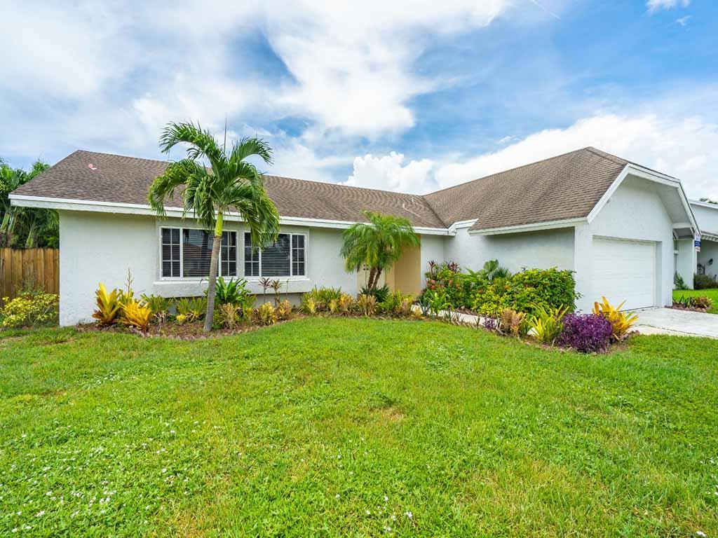 17740 Foxglove Lane - Photo 1