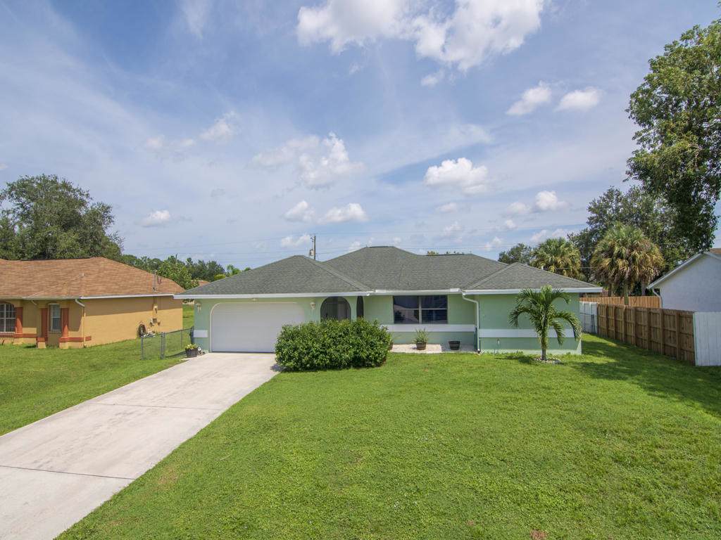 573 Cardinal Drive - Photo 1