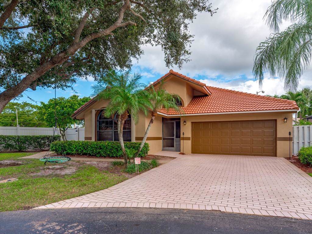 225 Citrus Trail - Photo 1 225 Citrus Trail - Photo 1