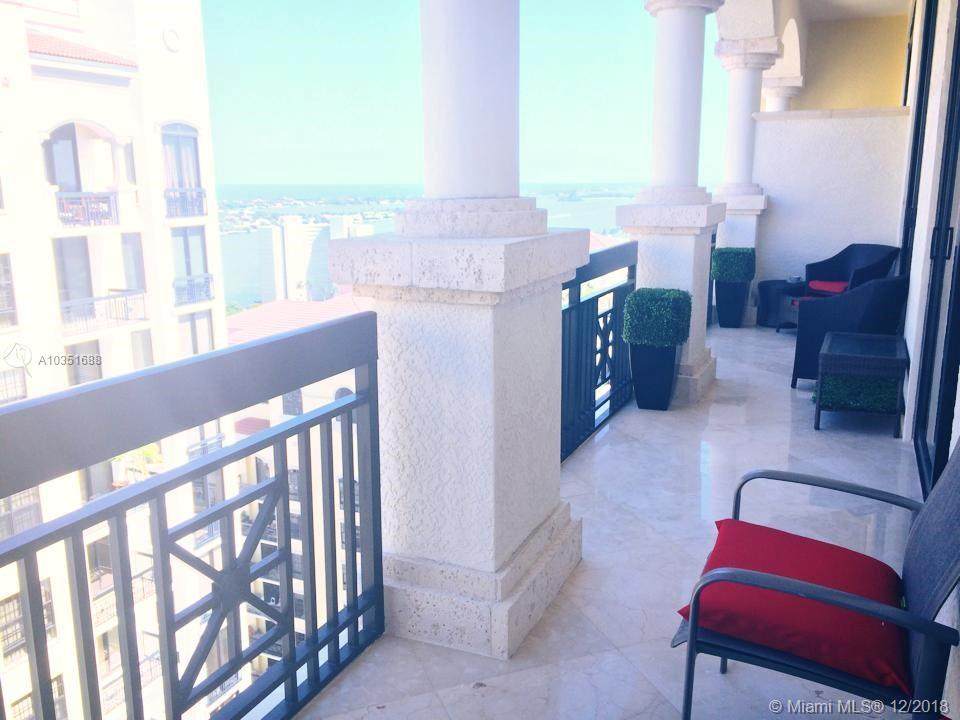 701 Olive Avenue - Photo 1