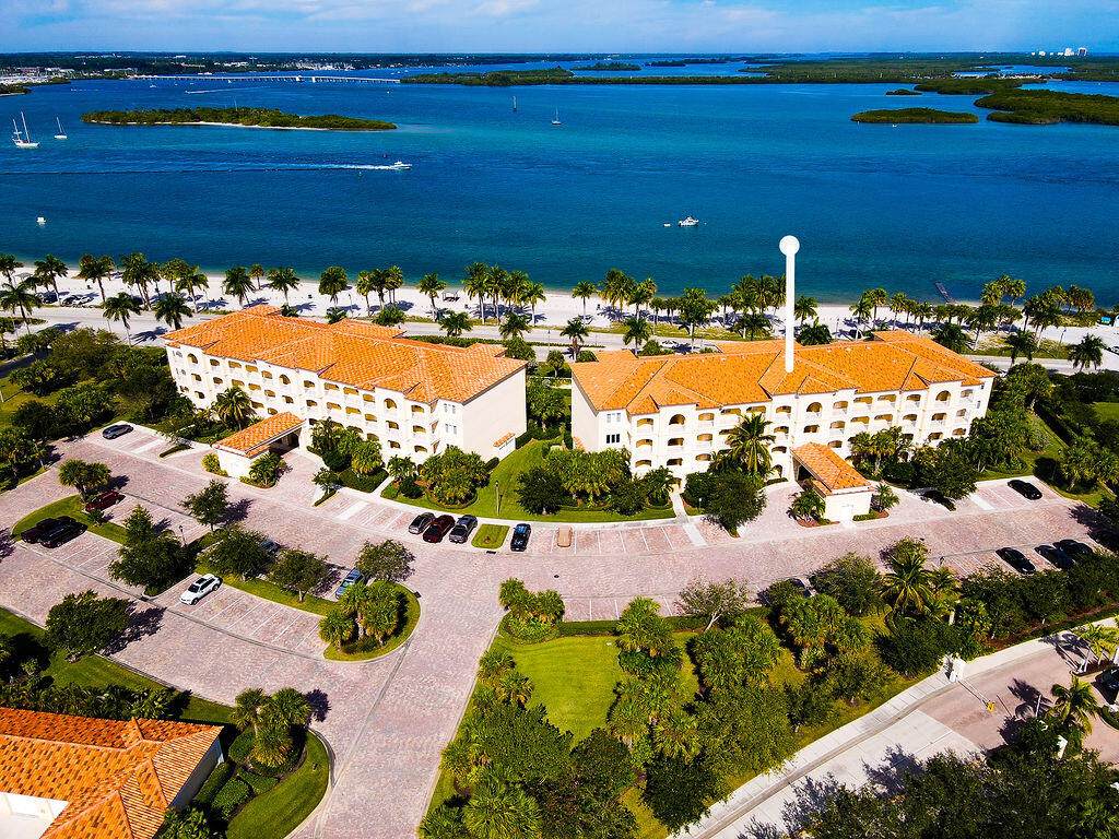 36 Harbour Isle Drive - Photo 1