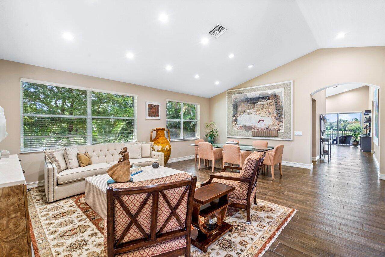 6224 Island Bend - Photo 1