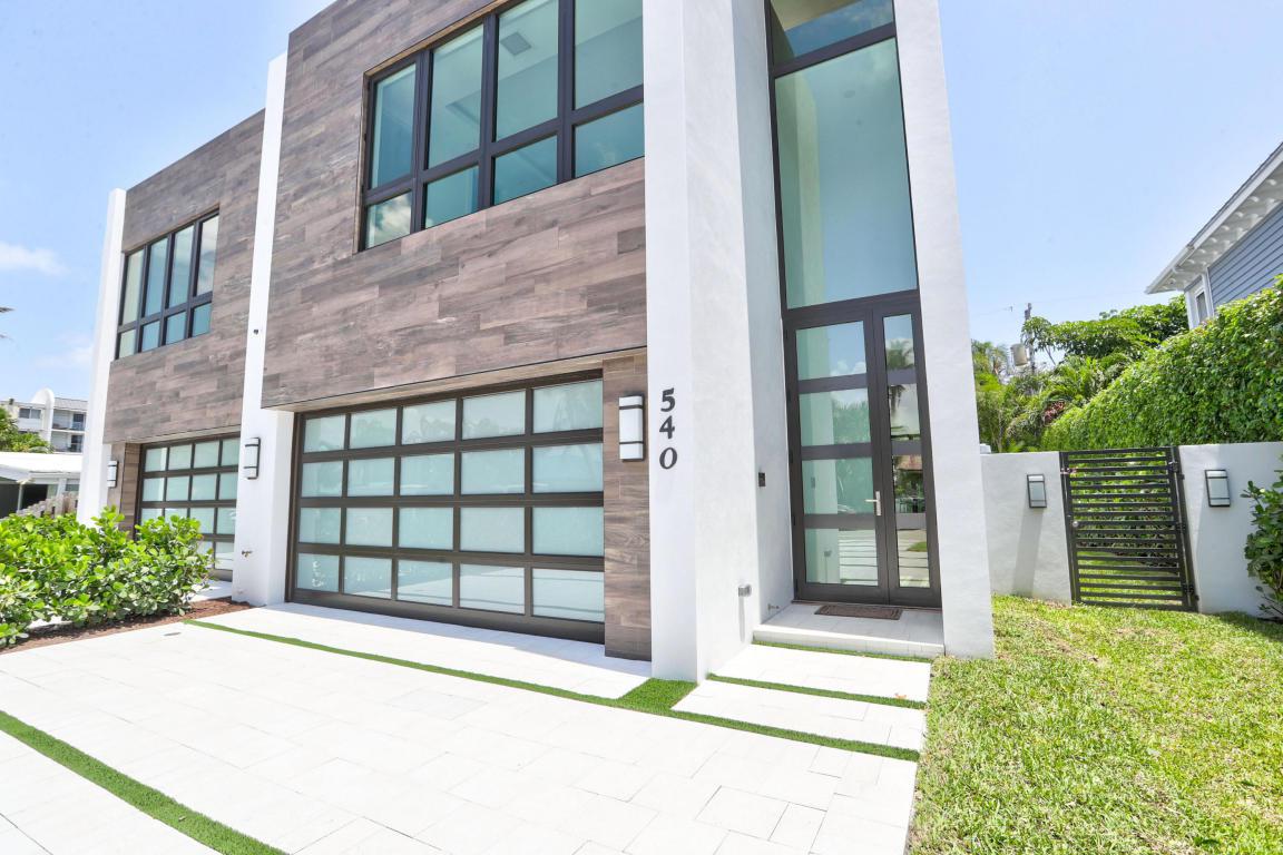 530 Wavecrest Way - Photo 1
