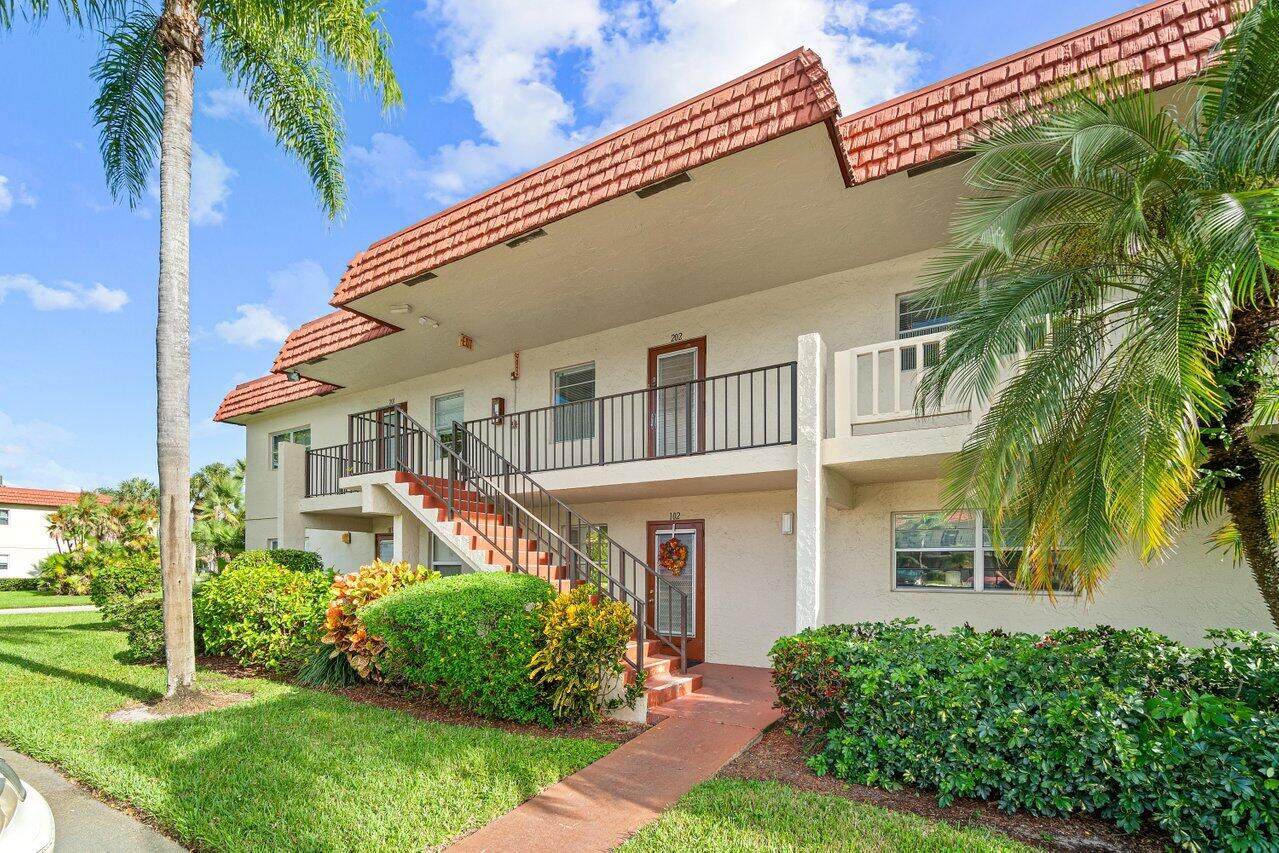 6 Abbey Lane - Photo 1